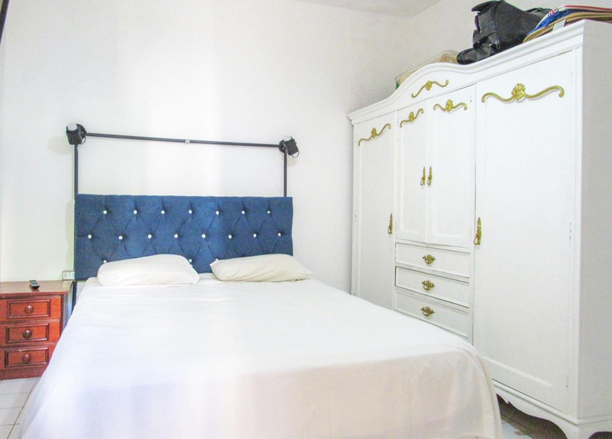 Apartamento a 70 metros da Praia de Pitangueiras SP Guarujá Exterior foto